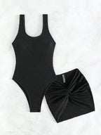 Conjunto Maiô + Saia Ana