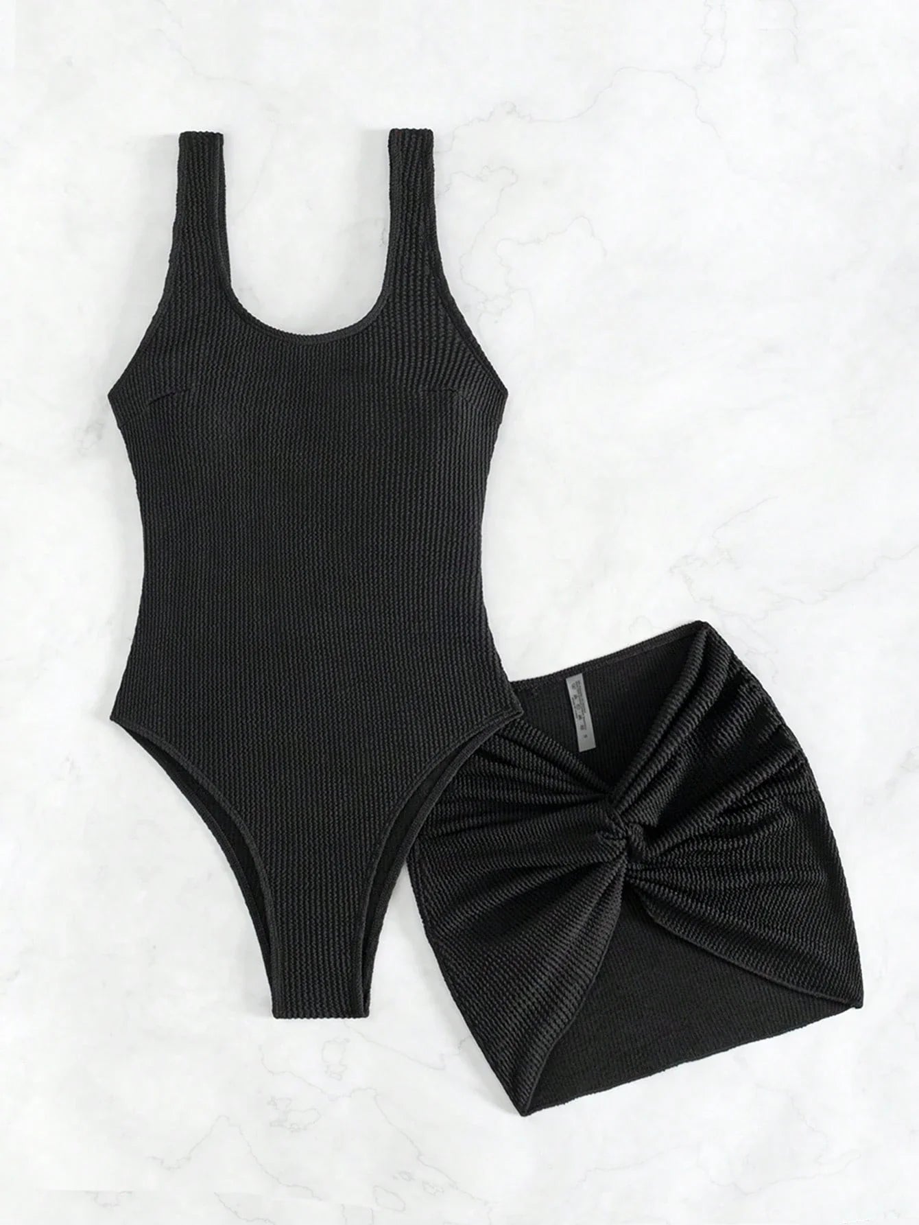 Conjunto Maiô + Saia Ana