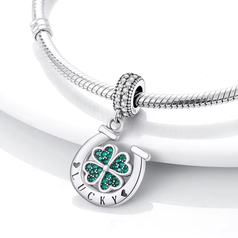 Conjunto 2 Berloques + Pulseira Prata Esterlina 925 – Trevo da Sorte