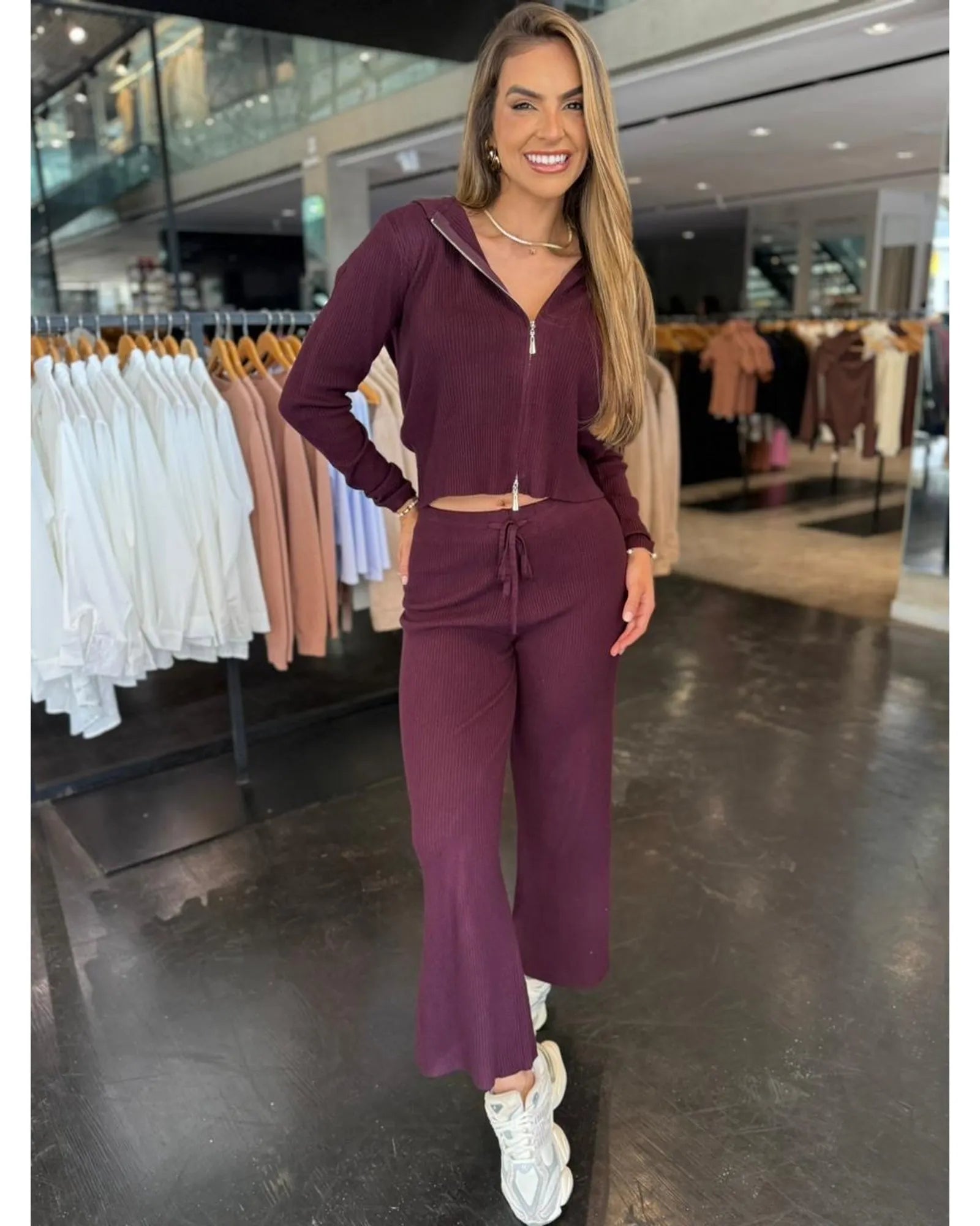 Conjunto Modal Pantalona e Jaqueta Zíper