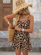 Macaquinho Animal Print Casual