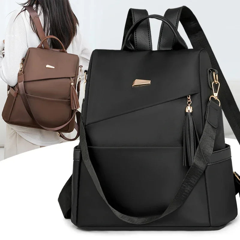Mochila Feminina de Nylon Ariella