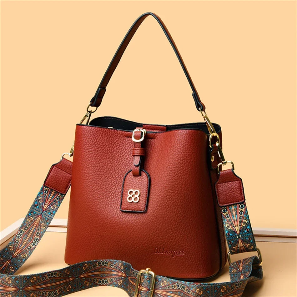 Bolsa Feminina Tiracolo Paola