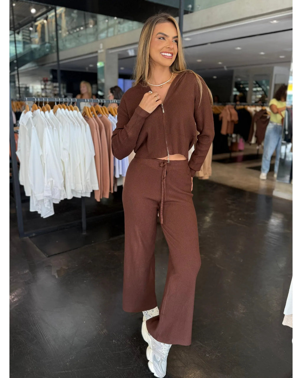 Conjunto Modal Pantalona e Jaqueta Zíper